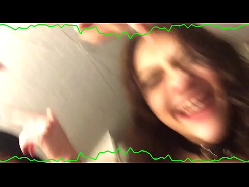 ❤️ שני תחתוני רגש ברונטיות סקסיות נשארות ממזרות, כלבה מוזרה ❤ סופר-סקס אצלנו ❤